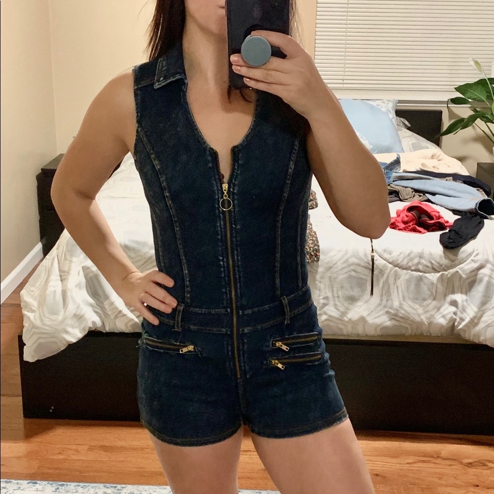 Gorgeous body suit